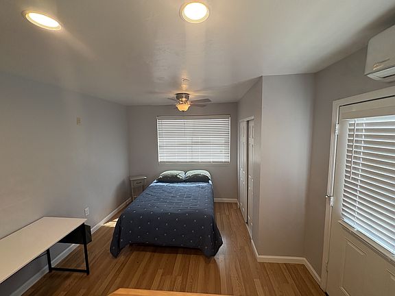 4th image of 702 W Calle Castile