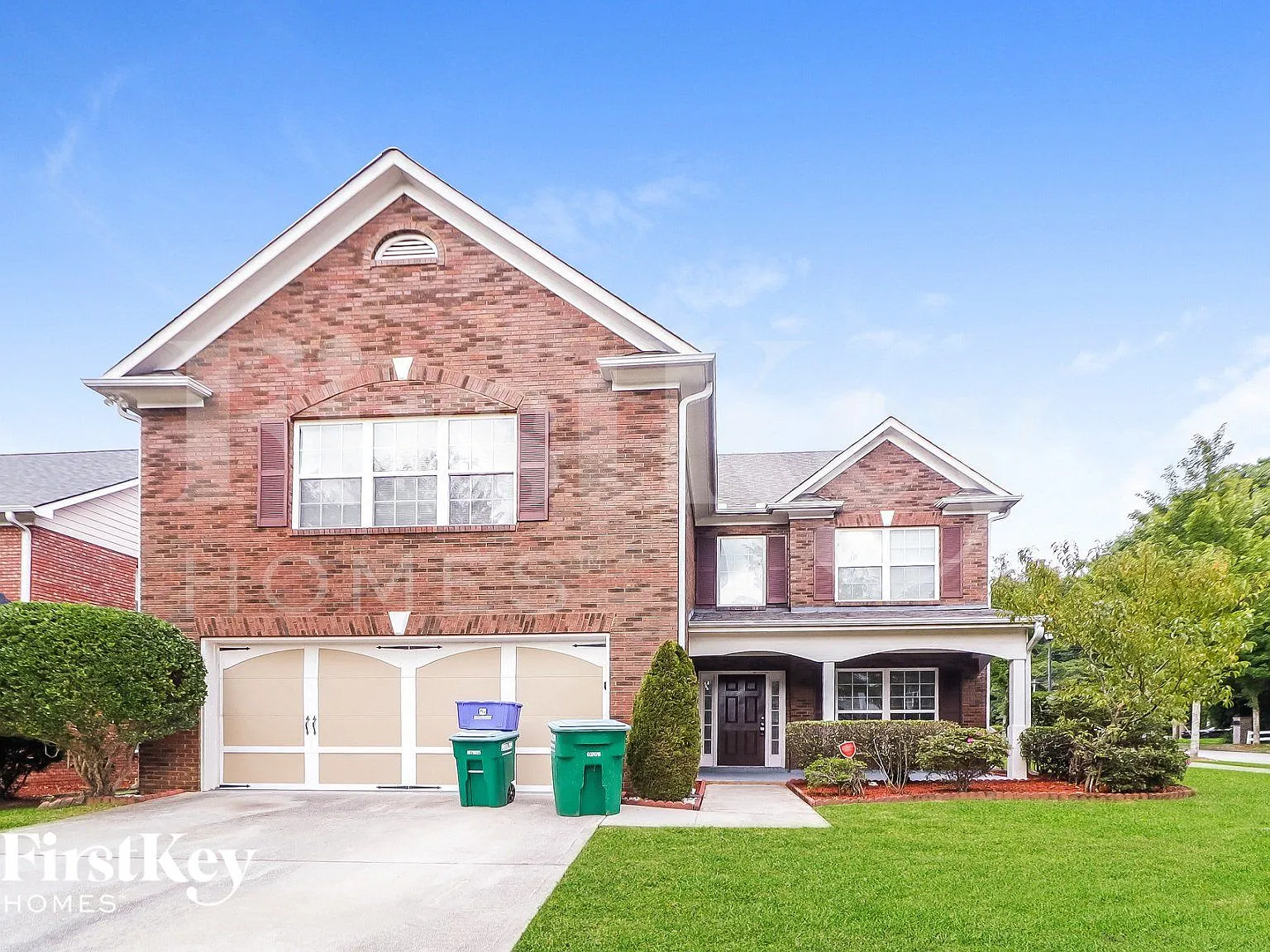 4 bed, 3.0 bath, 2727 sqft, $2,735 — Photo 1