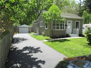 407 Hulbert St, Minoa, NY 13116