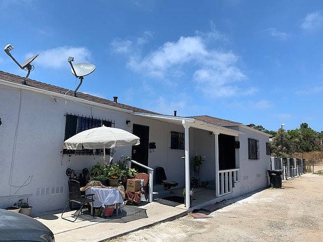 2nd image of 4228 Ocean View Blvd