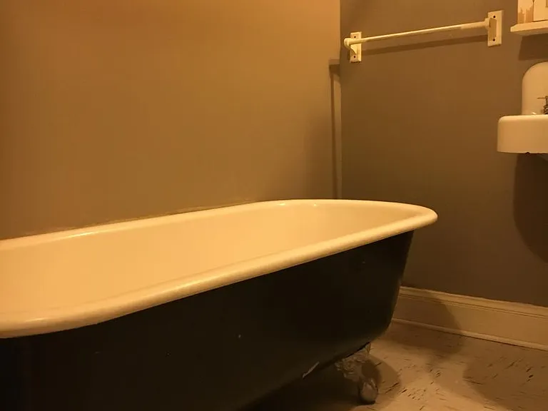 6' claw foot tub
