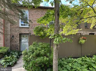 91 Burning Tree Ln, Reading, PA 19607