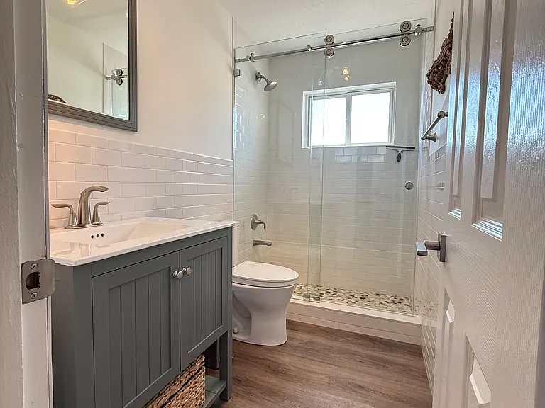 103 Marina Ave — Photo 10