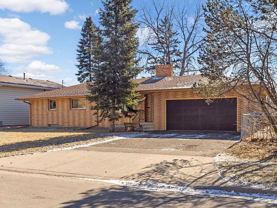 1st image of 2426 Stewart Ave