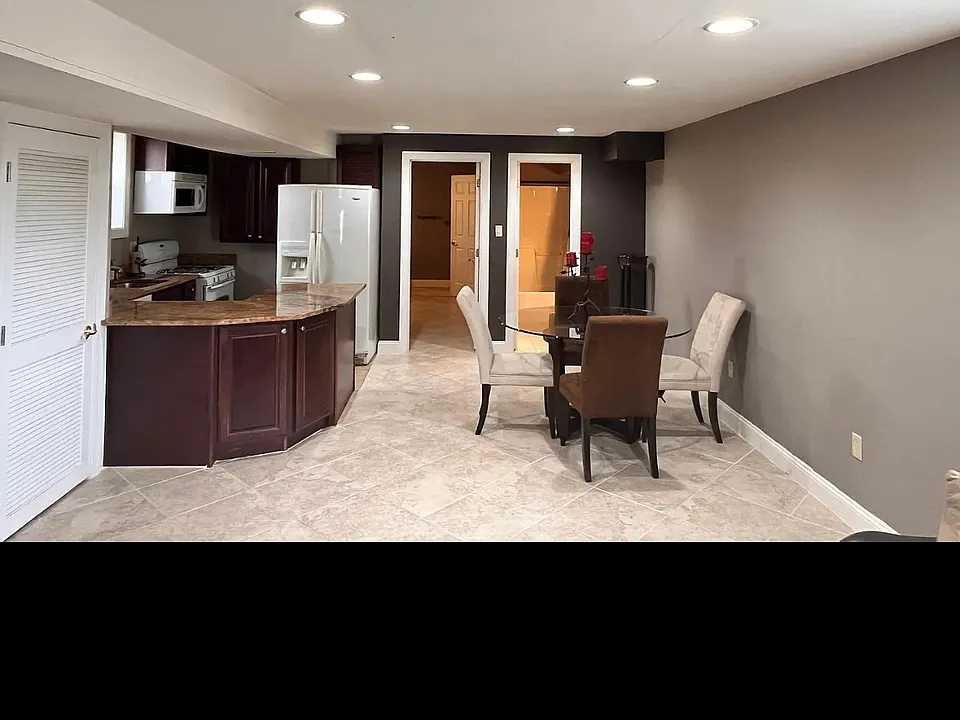 509 Epsom Rd
