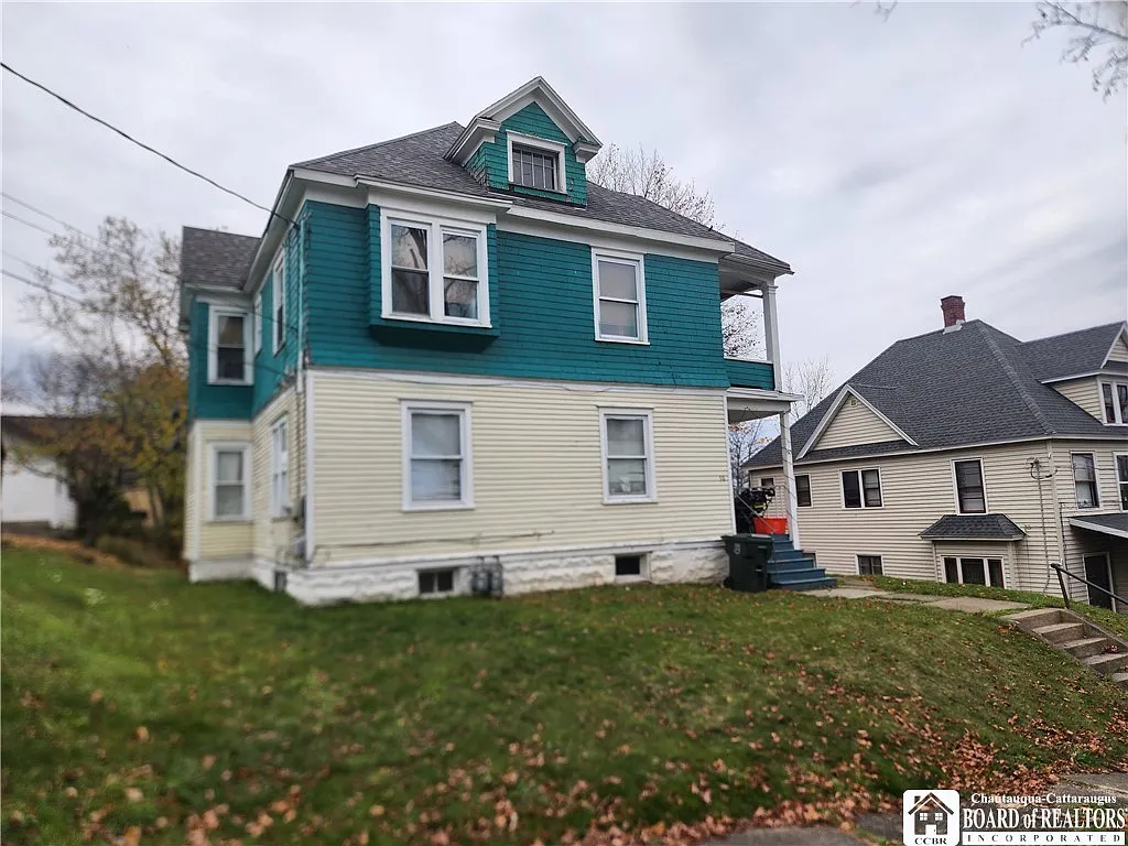 50 Colfax St photo 1