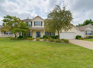 1441 Schoal Creek Dr, O'Fallon, MO 63366