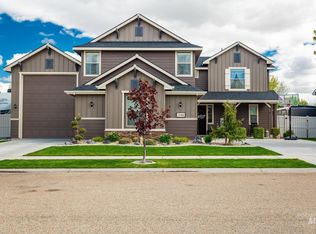 1146 White Horse Ridge Dr, Middleton, ID 83644