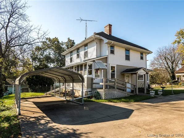 120 NW 2nd Street, Paoli, IN 47454