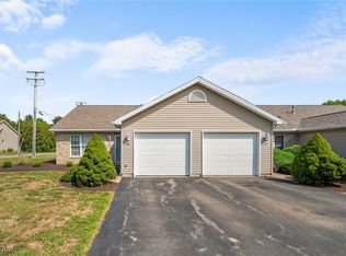 232 Bayview Dr, Cortland, OH