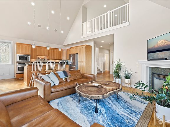 4th image of 7708 211th Avenue E