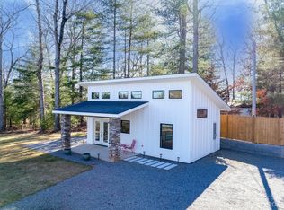 11 Hawkins Dr, Leicester, NC 28748