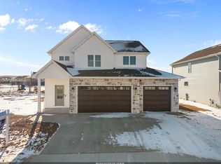 3755 E Gladiolus Pl, Appleton, WI 54913