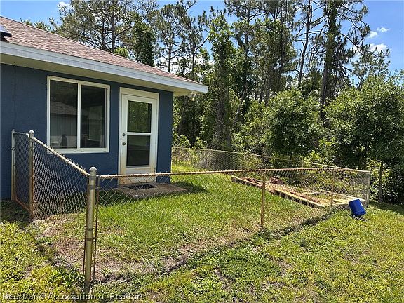 4th image of 8737 Capilla St