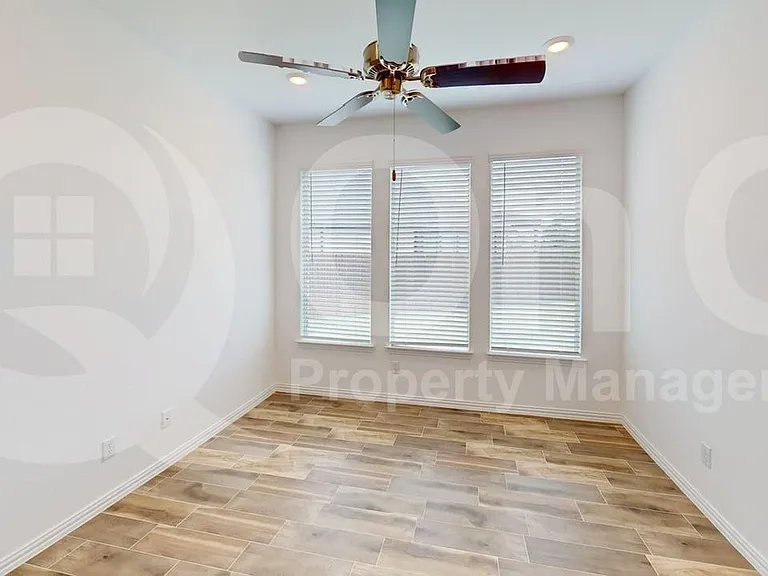 7324 Black Cherry Ln — Photo 7
