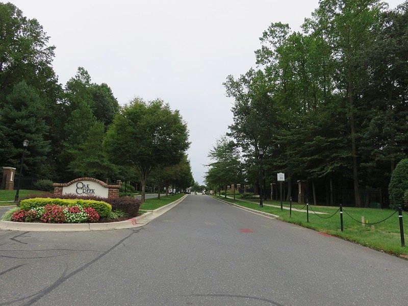 2nd image of 211 Bottsford Ave