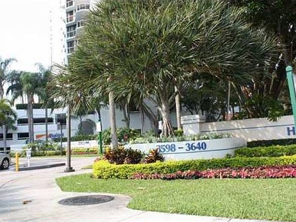 4th image of 3600 Yacht Club Dr APT 102