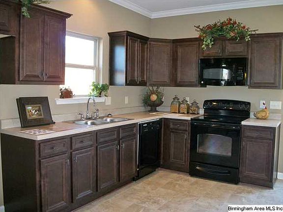 3rd image of 603 Fox Run Cir