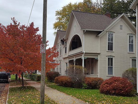 3rd image of 1522 Broadway Ave NW