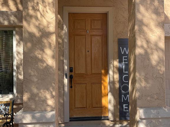 3rd image of 1272 E SADDLE Way