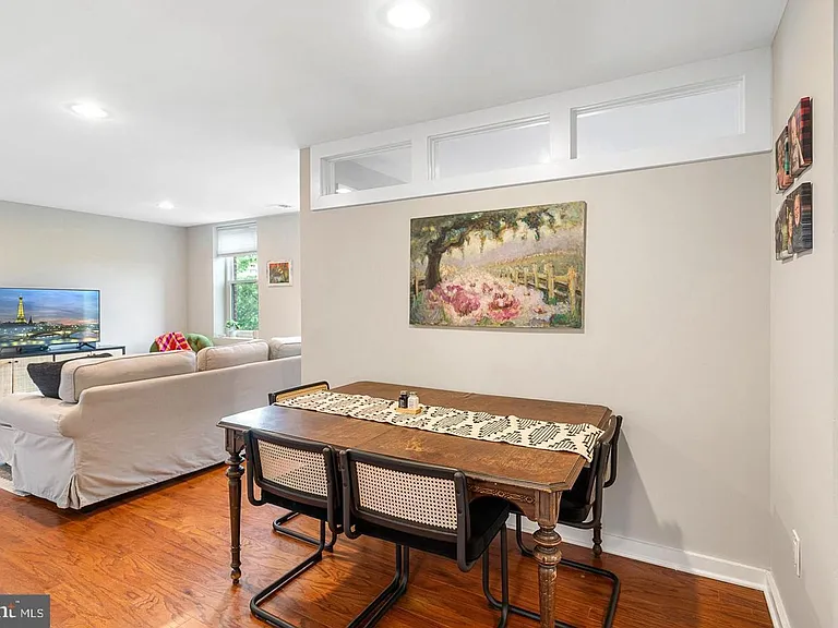 55 M St NW #202 — Photo 5