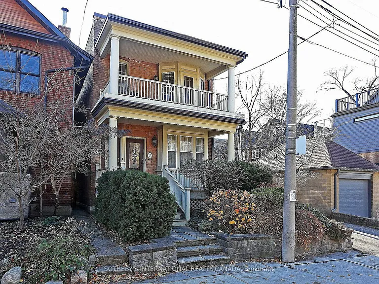 19 Melgund Rd #UPPER — Photo 1