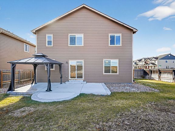 3rd image of 10202 Silver Stirrup Dr