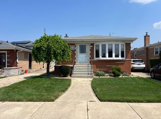 8433 S Karlov Ave, Chicago, IL 60652