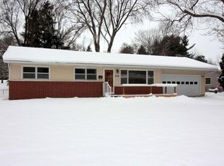 936 Meadow Dr, Battle Creek, MI
