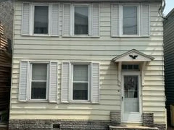 63 Paxton St, Piedmont, WV 26750