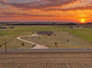 323 County Road 301, Granger, TX 76530