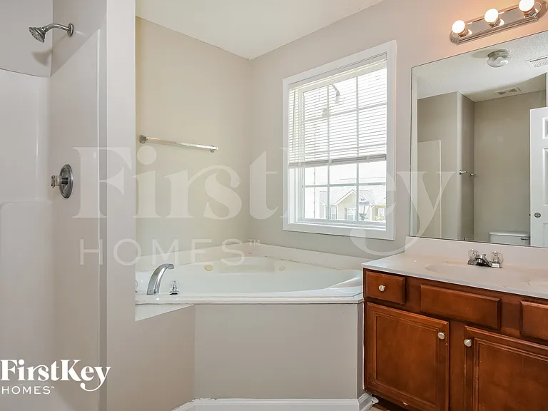 6368 Olmadison Pl — Photo 10