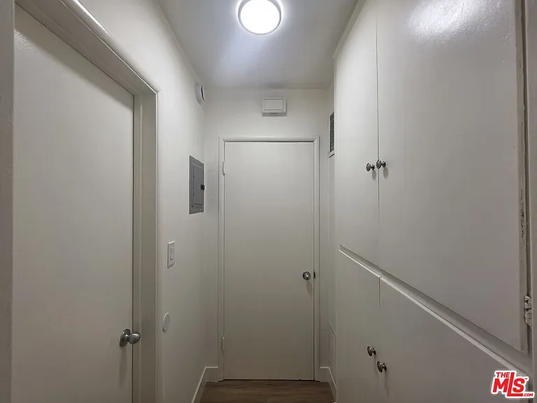1224 N Fairfax Ave #2 — Photo 15