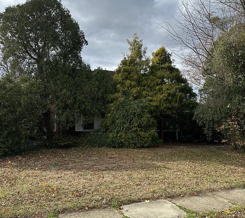 2nd image of 43 Gainscott Ln