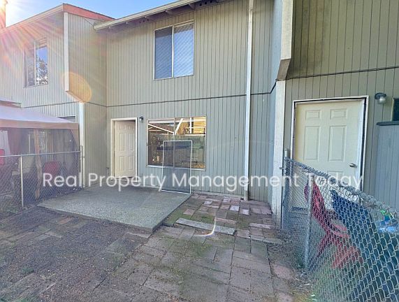 3rd image of 8410 27th St W APT B