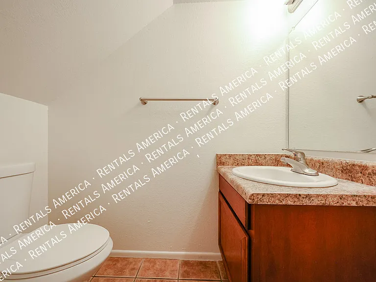 1254 N 85th Pl — Photo 5