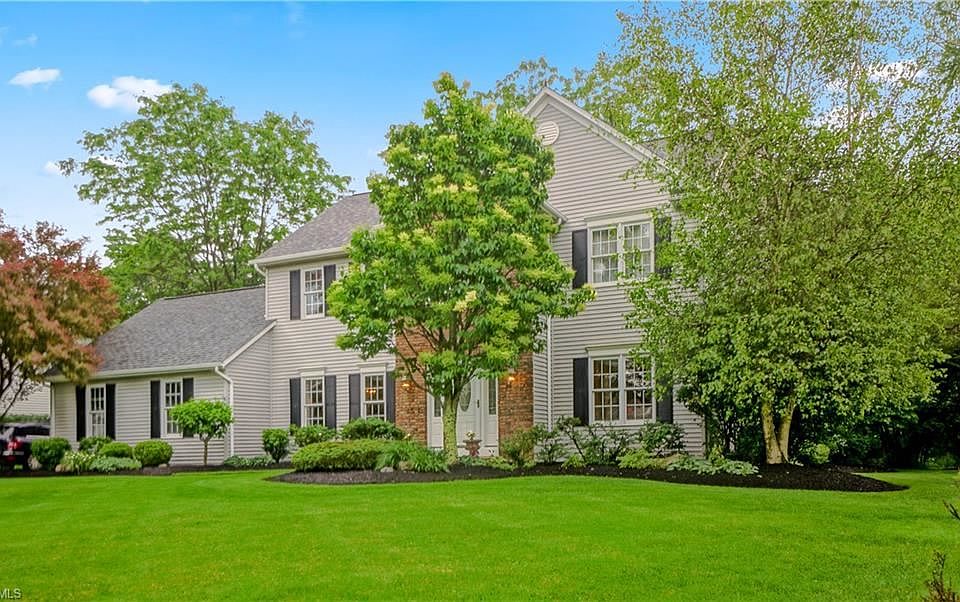 1st image of 5798 Arlyne Ln