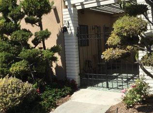 2002 Via Mariposa W UNIT A, Laguna Woods, CA 92637