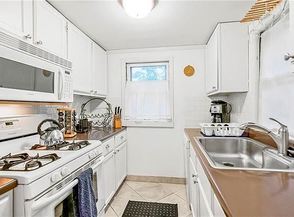 5th image of 2024 Bristow Ave