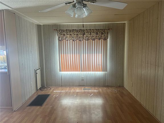 2nd image of 2453 6th Street