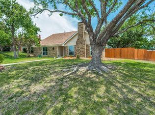 1717 Devon Dr, Carrollton, TX 75007