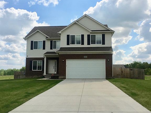 2nd image of 8107 Peninsula Cir