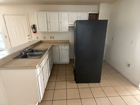 5th image of 520 S 54th St #A