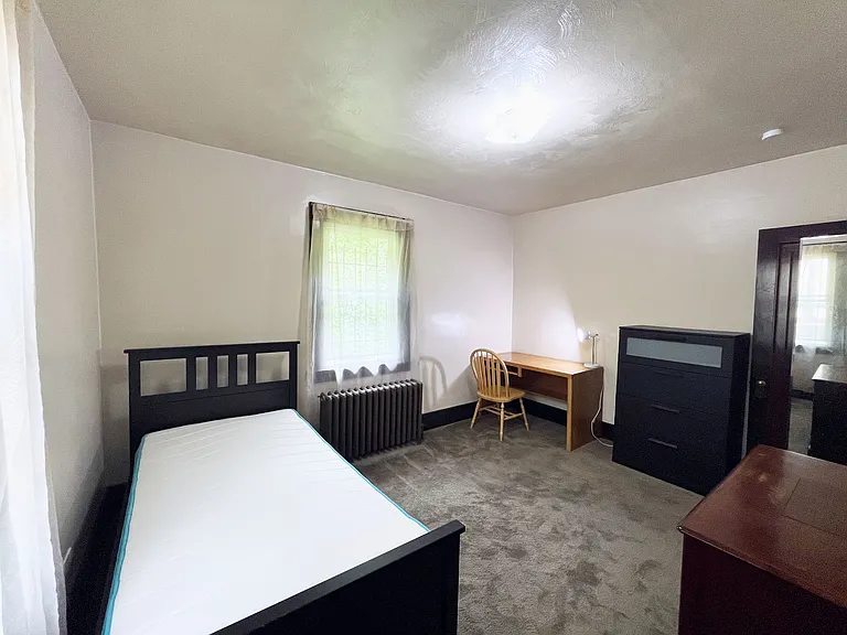 4315 Dakota St — Photo 9
