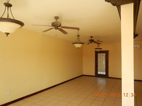 3rd image of 301 E Broadway