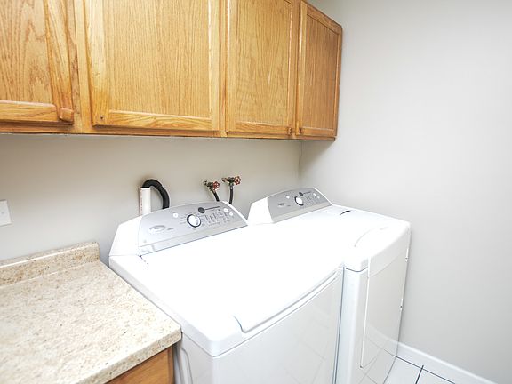 5th image of 1259 Prairie Ave Unit C