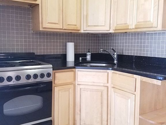 2nd image of 215 E 29th St APT 64