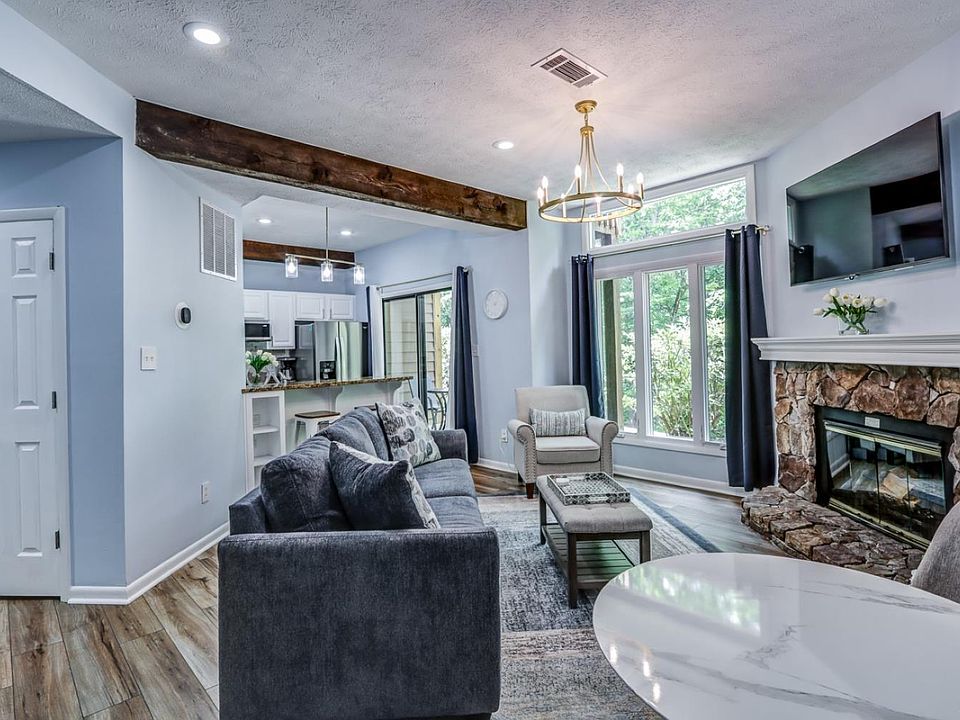 1st image of 740 Laurelwood