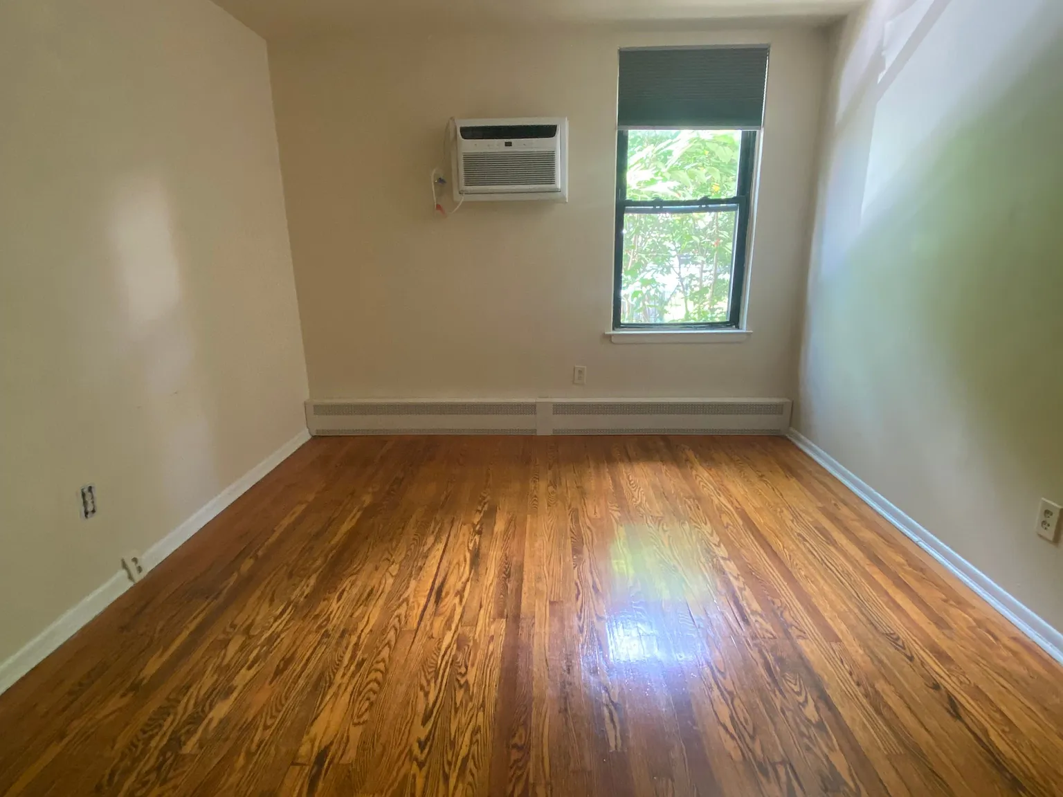 2 bed, $1,500 — Photo 3