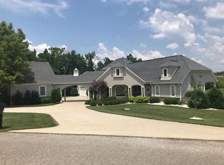 146 Greystone Farm Dr, Corbin, KY 40701